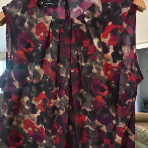 Jones New York Red Purple Sleeveless Blouse Peter Pan Collar - Picture 4 of 4